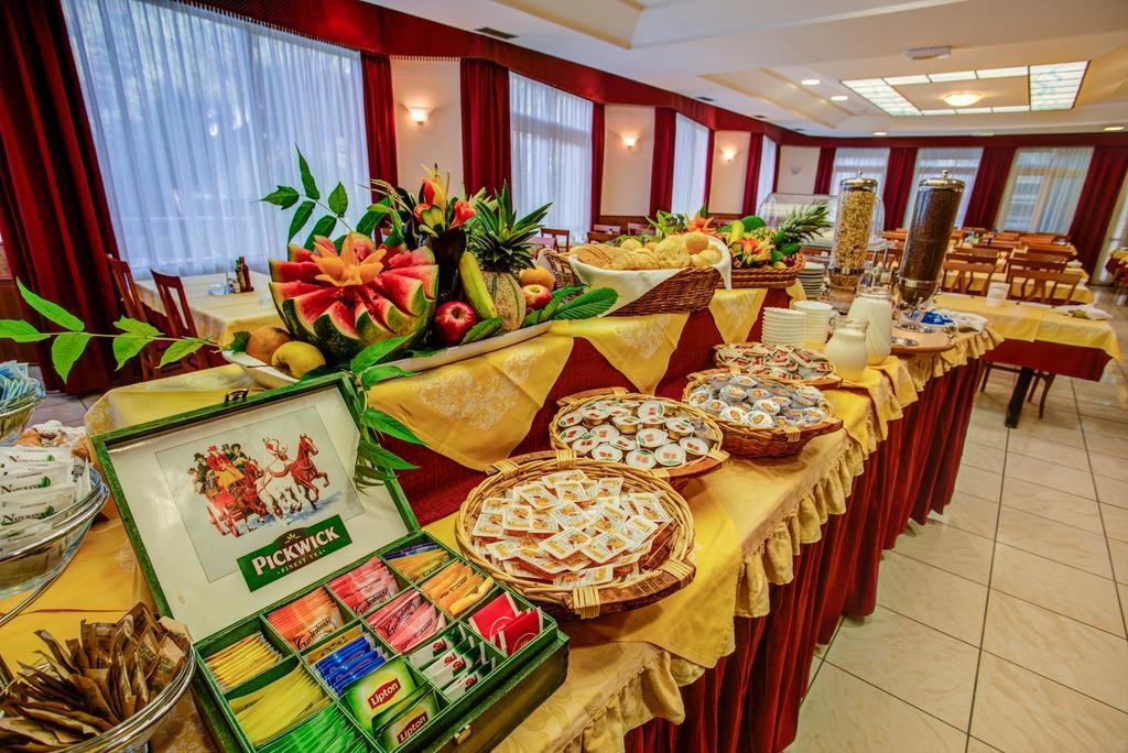 Hotel San Giorgio ميلانو ماريتيما المظهر الخارجي الصورة