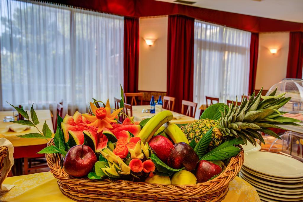 Hotel San Giorgio ميلانو ماريتيما المظهر الخارجي الصورة